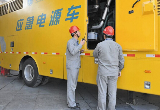 五峰如何清理被灰尘覆盖的机油散热器？